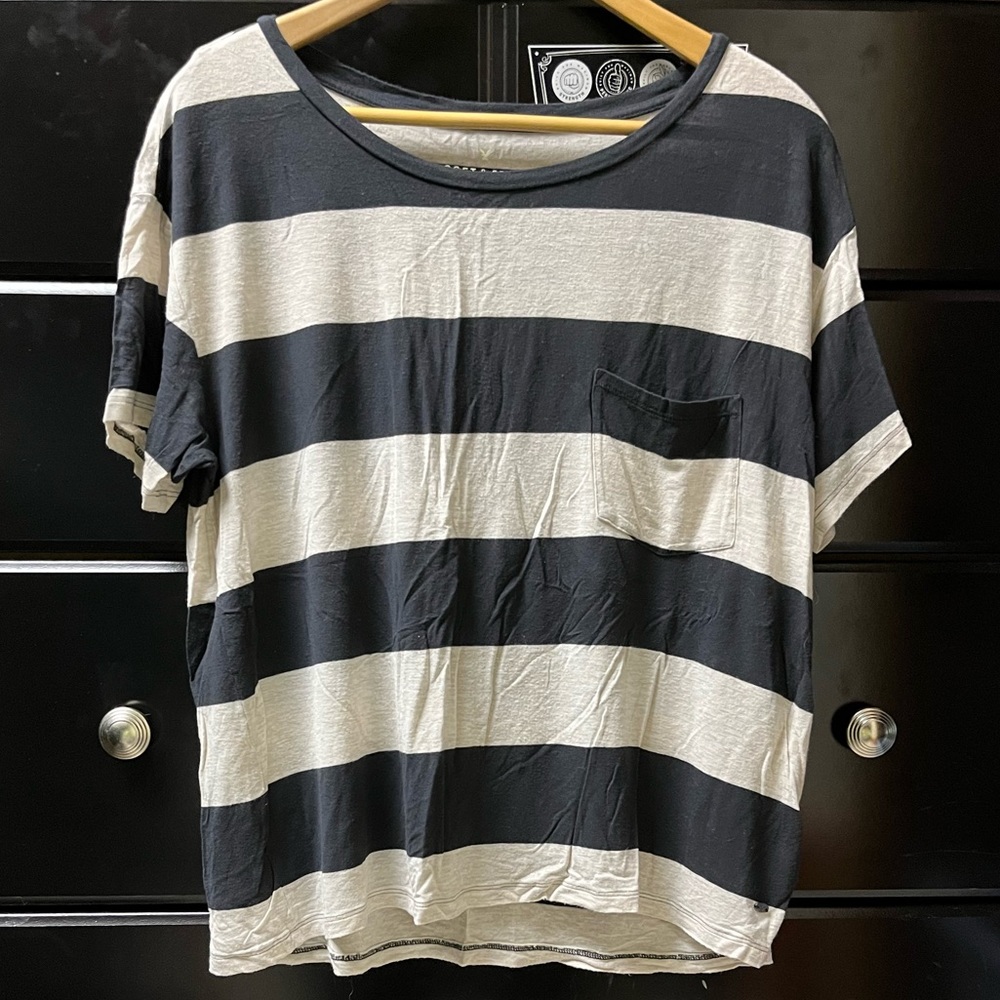 American Eagle Soft & Sexy shirt, size US S